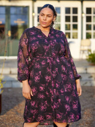 plus size clothing