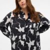 Vero Moda Black and White Shirt - Image 2
