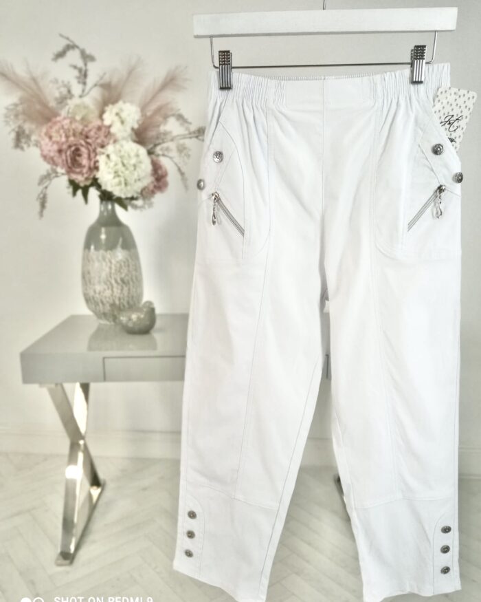 White Cropped Trousers