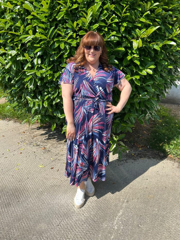 The Twilight Burst Shelly Dress