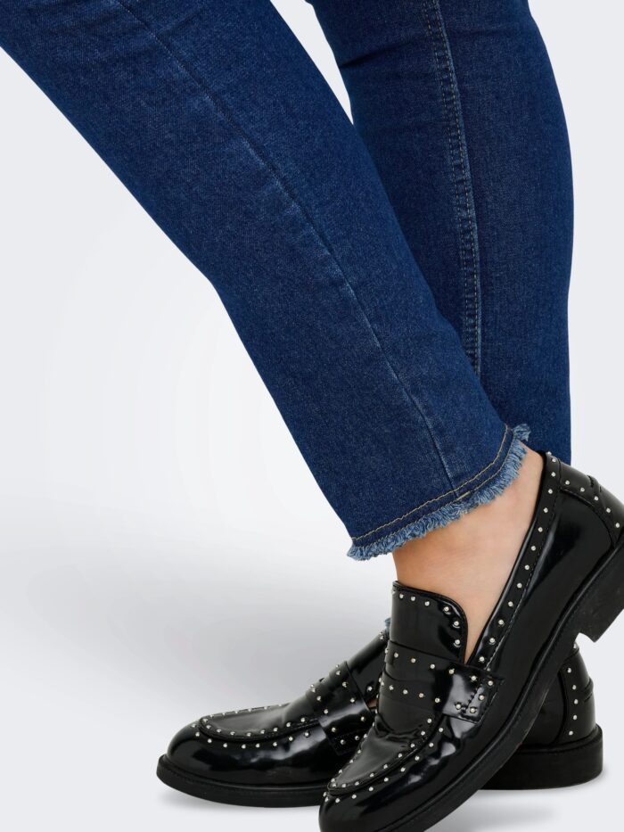 Only Carhush Mid waist Skinny Fit Jeans - Image 3