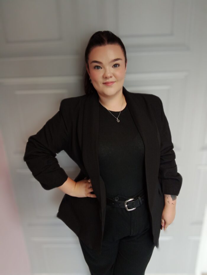 Black Ruched Sleeve Blazer