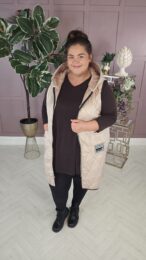 Moda Italia Gilet (Cream) – cream quilted hooded gilet with zip front and pockets from Michelle’s Curvy Boutique.