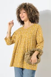 UllaPopken Mocha Pleated Tee – golden-mocha cotton V-neck top with pintuck pleats, 3/4 sleeves, and flared A-line silhouette.
