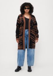VeroModa Knitted Open Cardigan in brown with balloon sleeves and ribbed cuffs