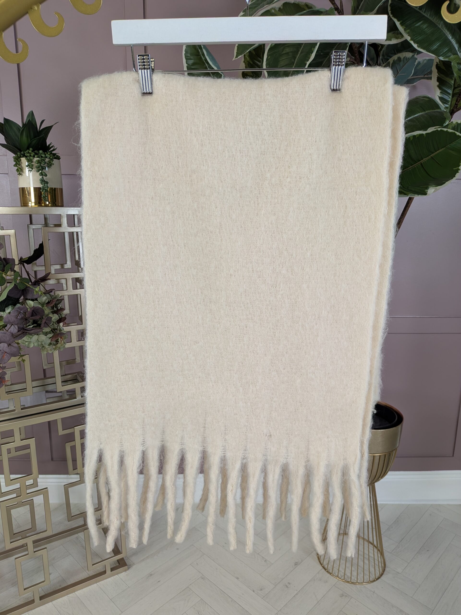 Cream Cosy Scarf
