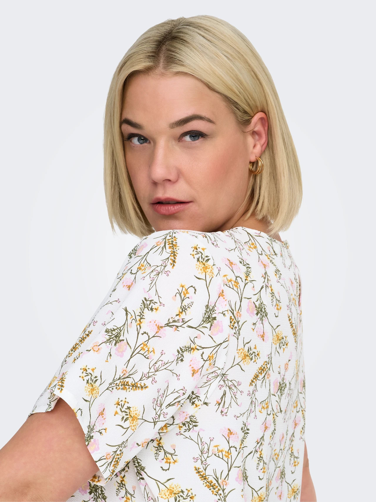 ONLY Carvica Meadow Top - Image 5