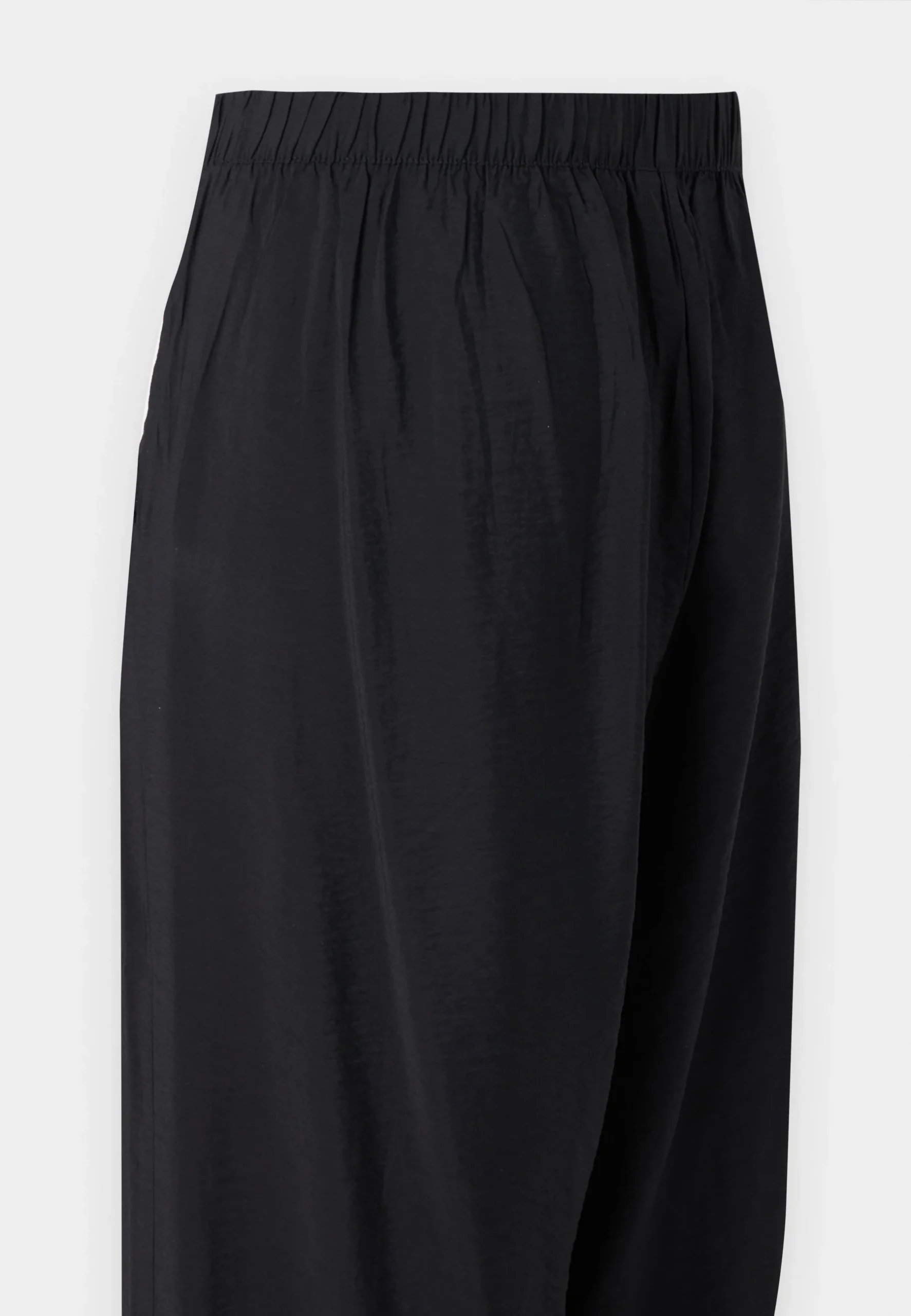 VeroModa Culotte Trousers (Black) - Image 4