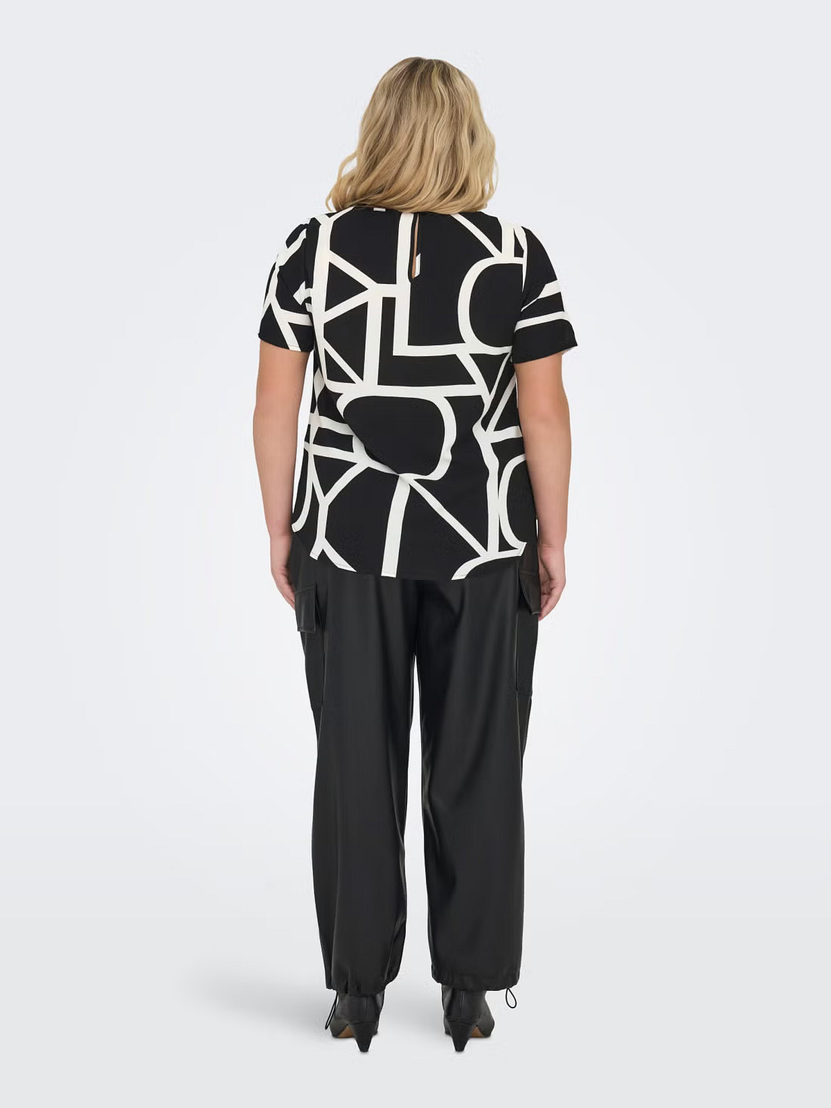 ONLY Carvica Geometric Top - Image 8