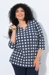UllaPopken Letters & Shapes Tee Navy with abstract letter and geometric print, split neckline and 3/4 sleeves